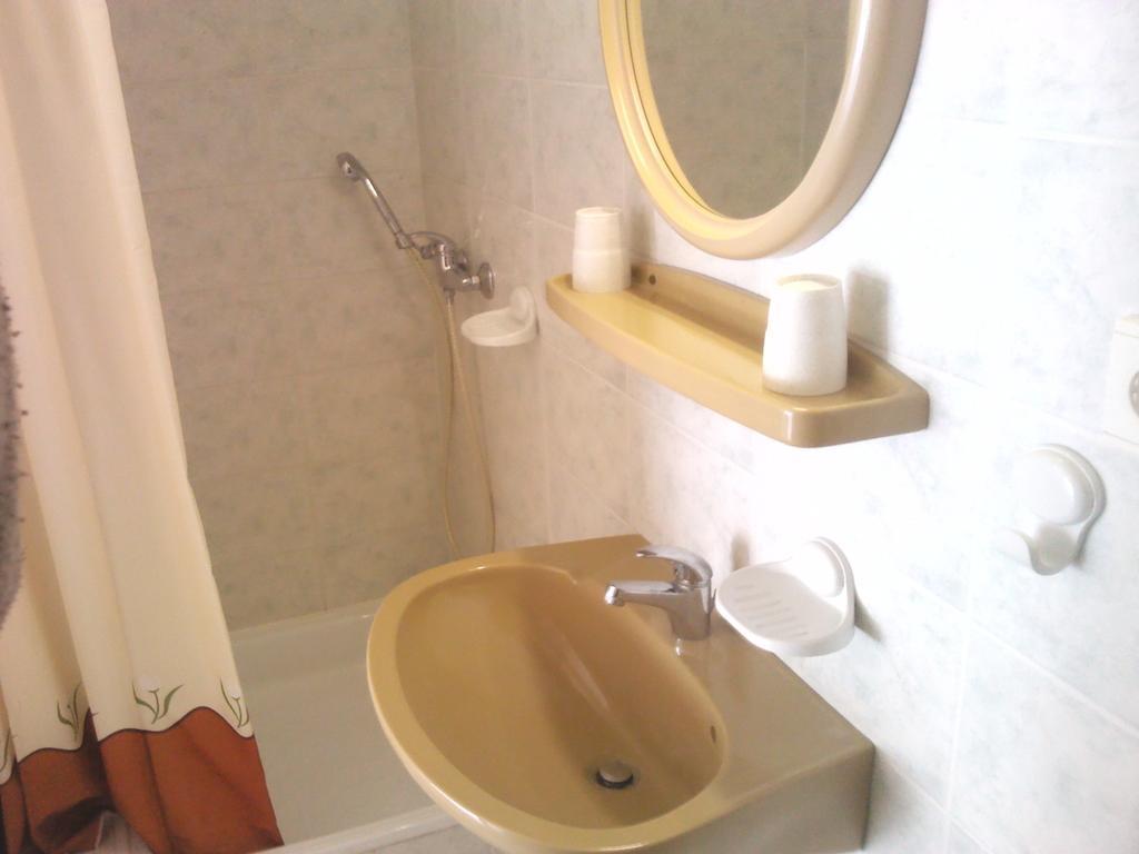 كيستاي Napfeny Apartment الغرفة الصورة